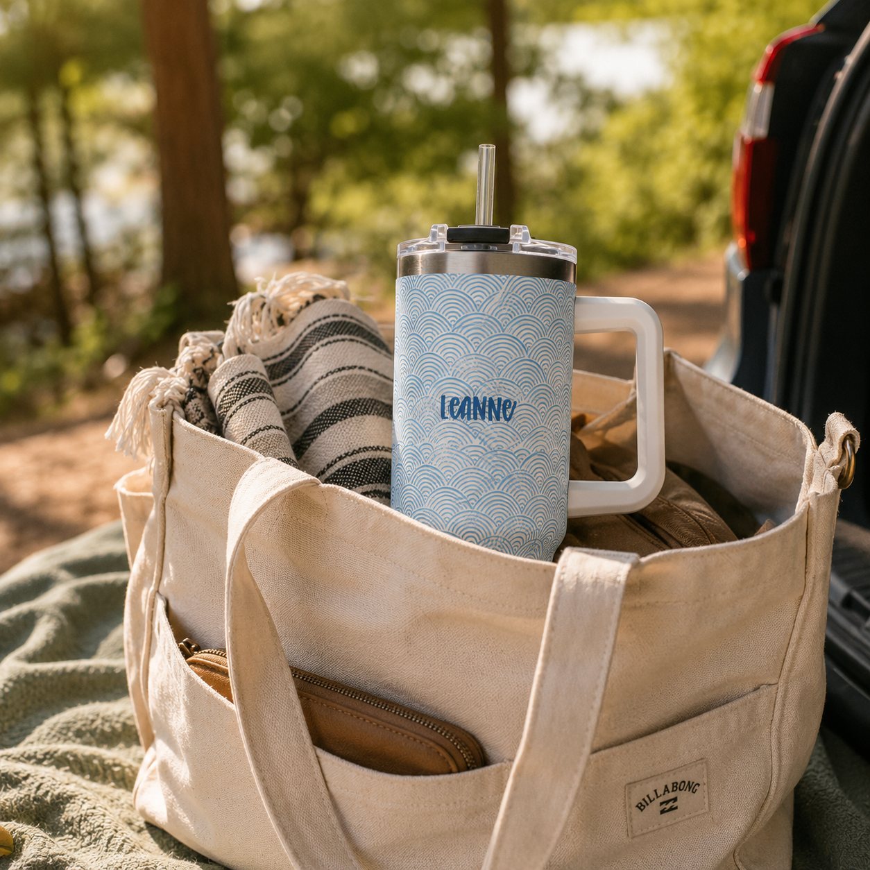 Personalized 40oz Tumbler with Handle - Blue Scallop Wave Custom Name